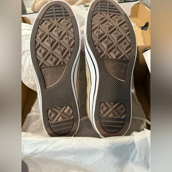 [Converse] NWT CTAS High Street Ox Nutty Granola - Picture 8 of 8
